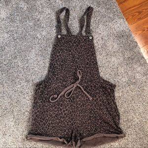 Comfy lessors print overalls